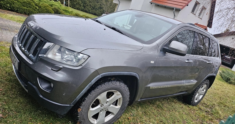 Jeep Grand Cherokee cena 59900 przebieg: 171000, rok produkcji 2012 z Opole małe 232
